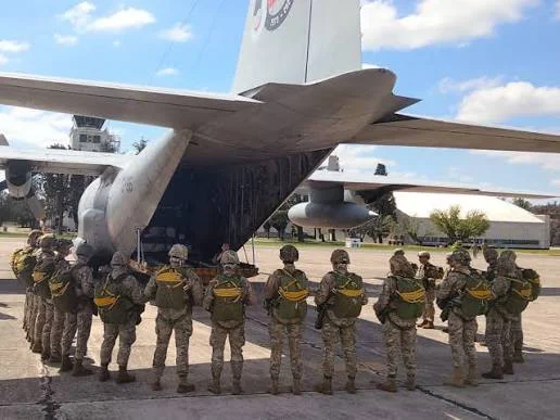 IV Brigada Aerotransportada del Ejército Argentino.