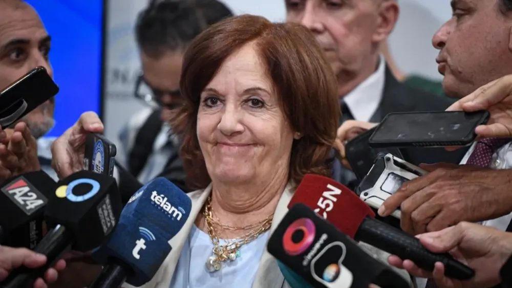 Alejandra María Vigo de Schiaretti.