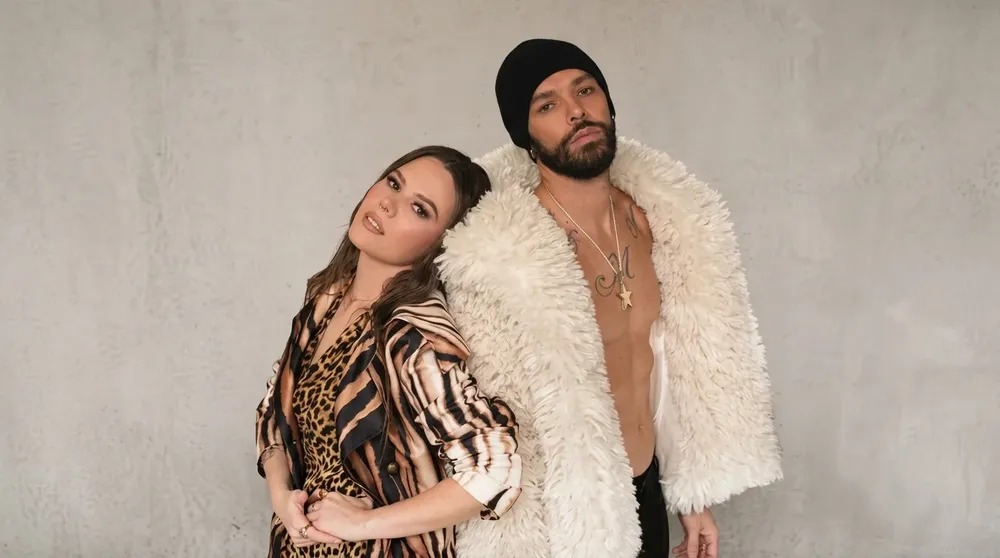 Jesse & Joy.