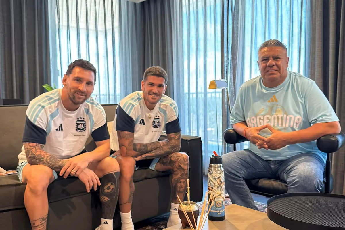 Lionel Andrés Messi Cuccittini, Rodrigo Javier De Paul y Claudio Fabián "Chiqui" Tapia.
