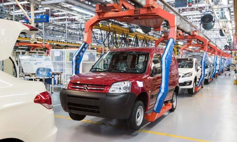 Industria automotríz. 