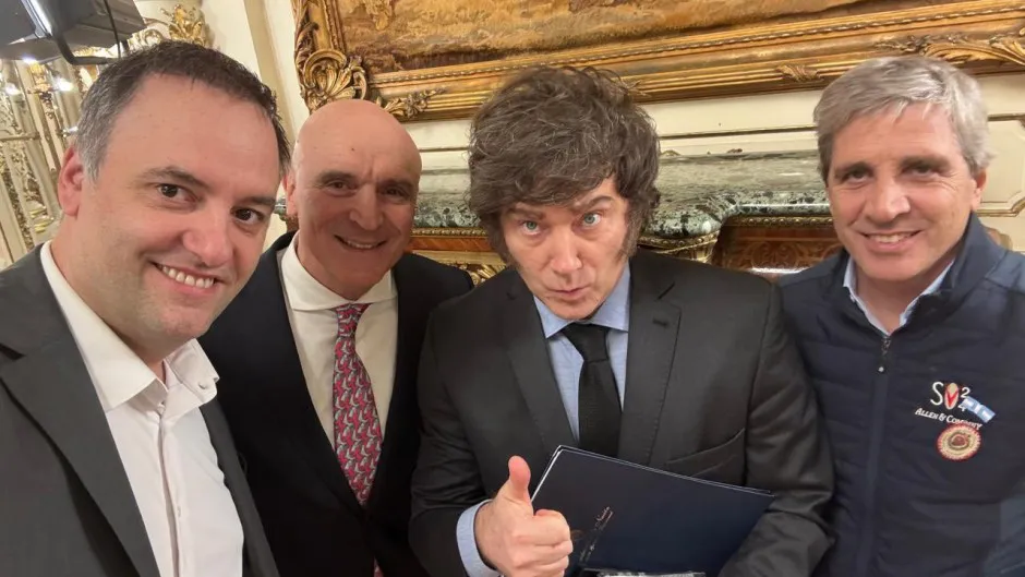 Manuel Adorni,  José Luis Espert, Javier Gerardo Milei y Luis Andrés Caputo.