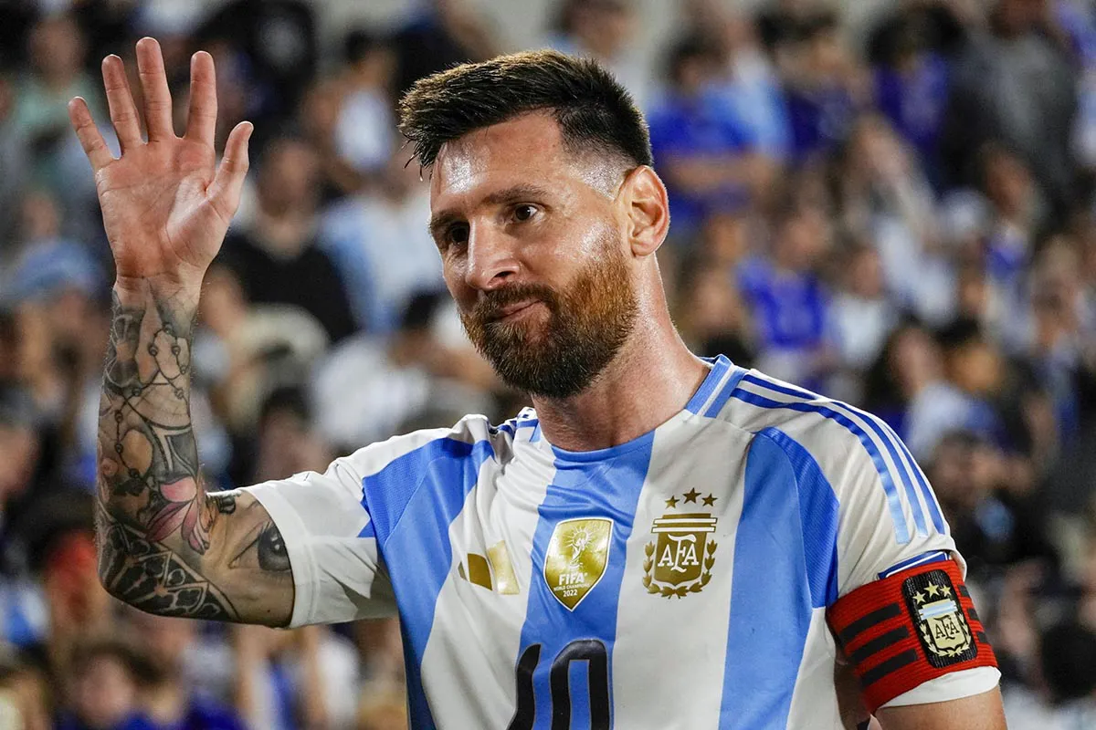Lionel Andrés Messi Cuccittini.