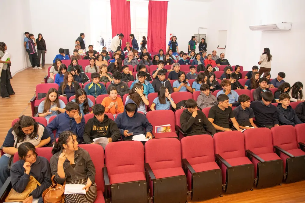 Certamen Intercolegial de Teatro. Certamen Intercolegial de Teatro.