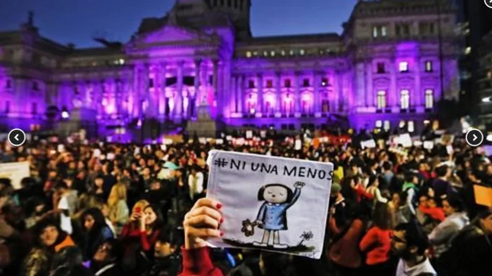 "Ni Una Menos".
