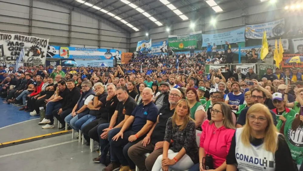 Frente de Sindicatos Unidos (FreSU).