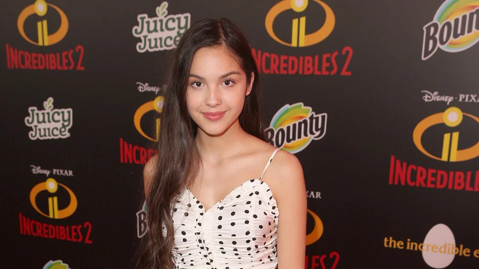 Olivia Isabel Rodrigo.