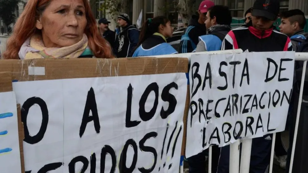 Desocupados. 