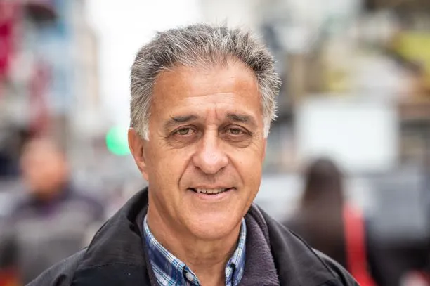 Néstor Antonio Pitrola.