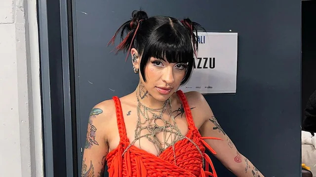 Julieta Emilia Cazzuchelli, conocida como Cazzu.