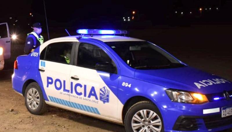 Policía de Caleta Olivia.