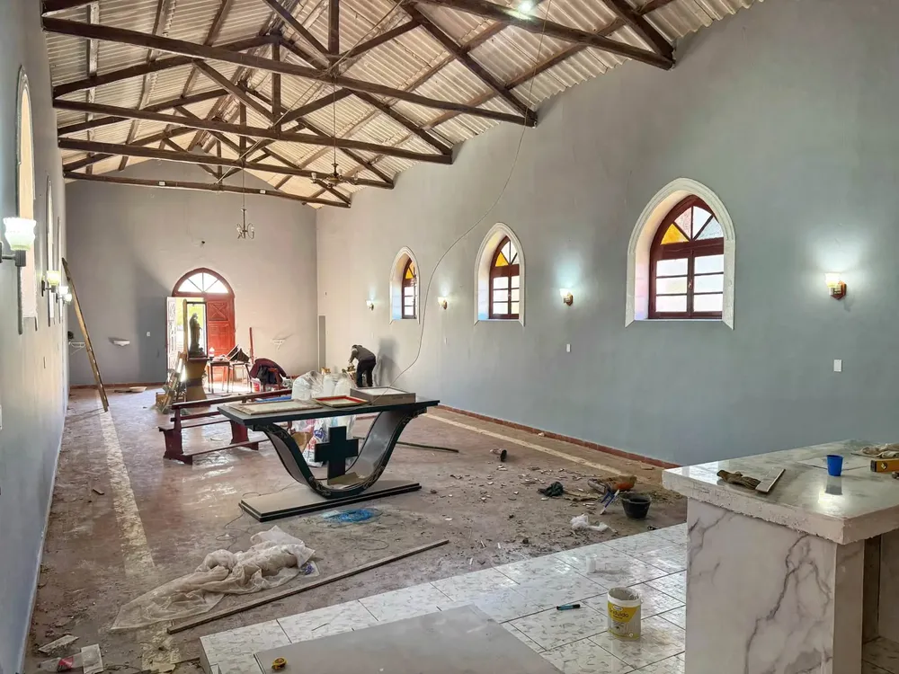 Refacciones en la Capilla de Villa San Roque. 