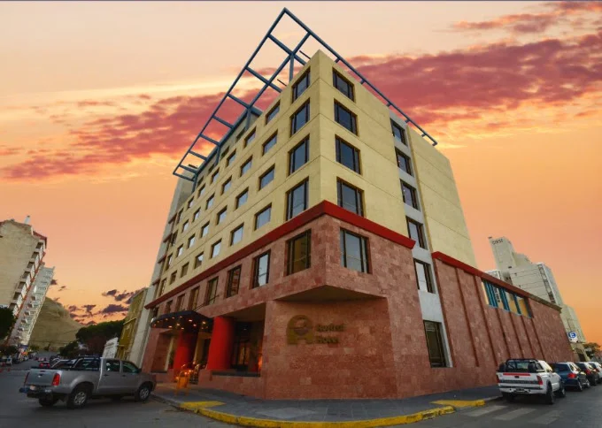 Austral Hotel - Comodoro Rivadavia - Chubut. 