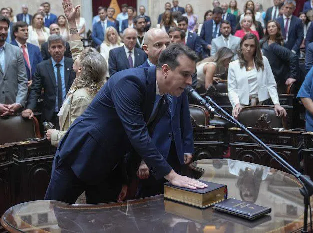 Fernando Edgardo Monguillot.