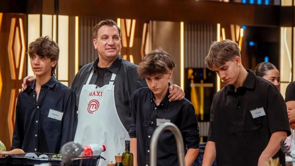 Maximiliano Gastón López y sus hijos. 