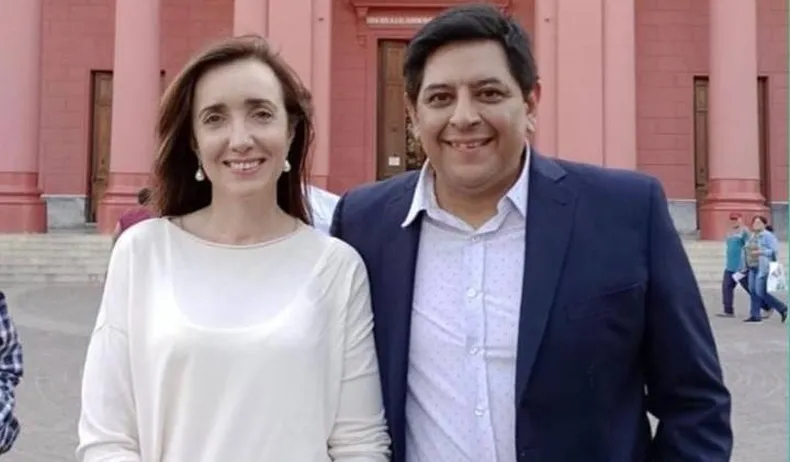 Victoria Eugenia Villarruel y  Fernando Daniel Baigorri.