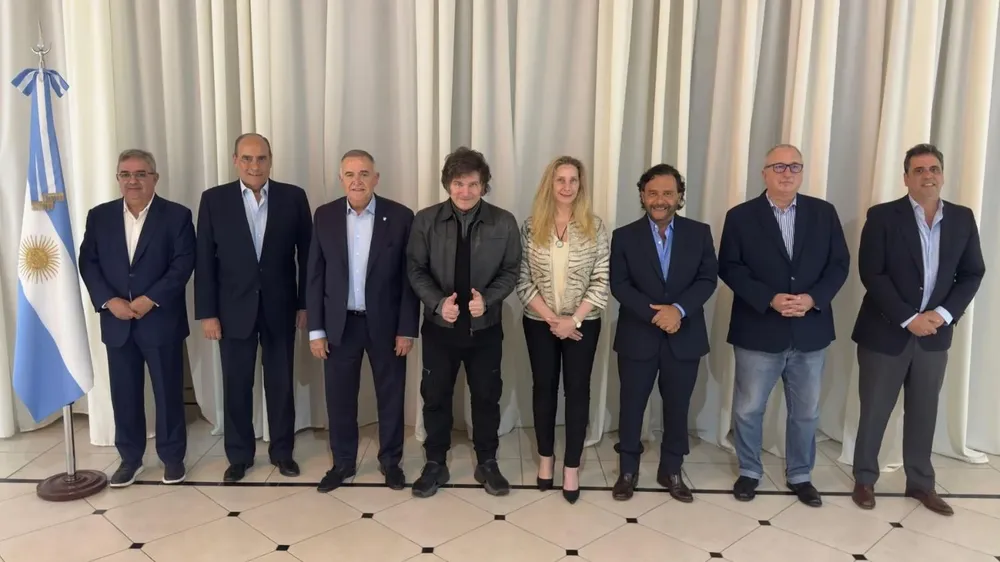 Gobernadores dialoguistas de origen peronista. 