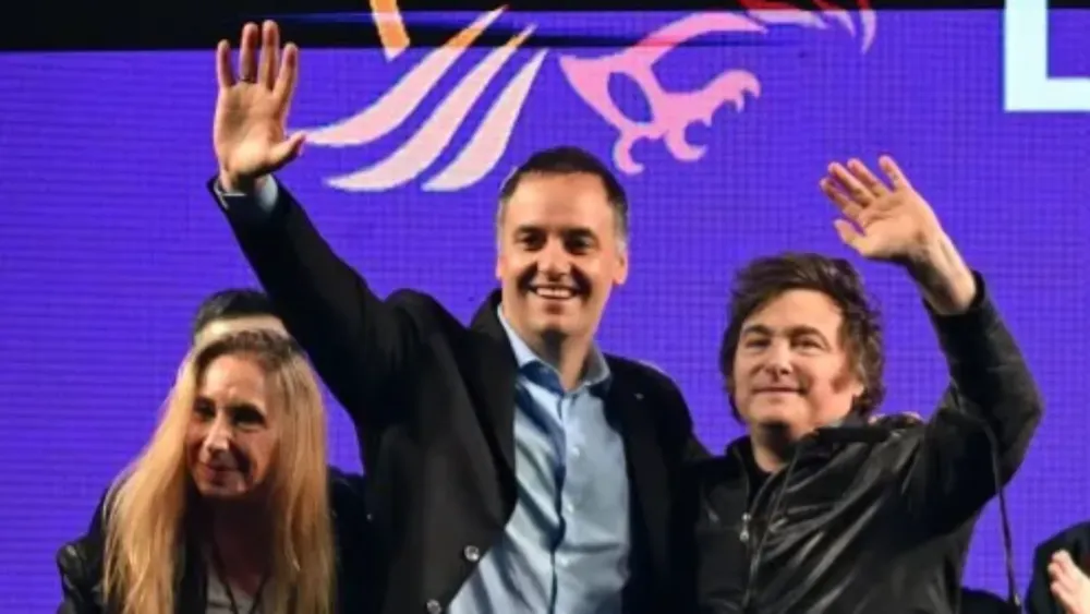 Karina Elizabeth Milei, Manuel Adorni y Javier Gerardo Milei. 