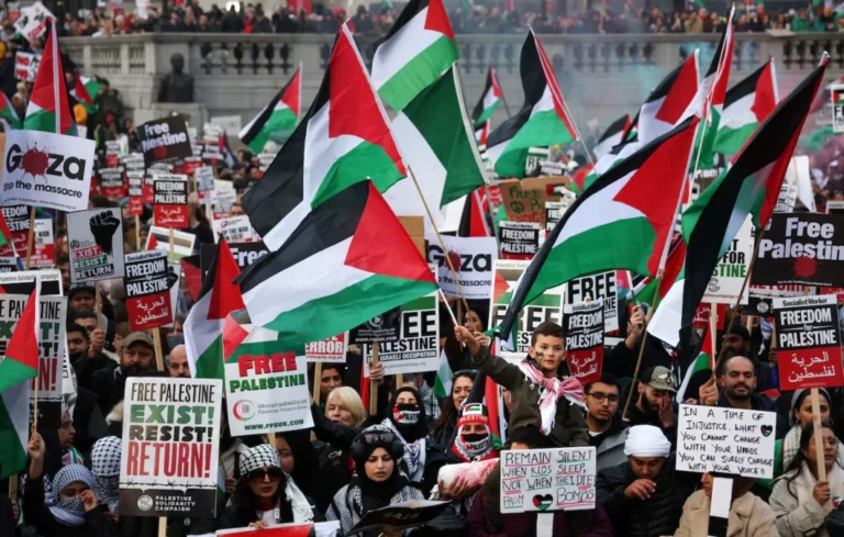 El mundo le exige a Israel alto el fuego y fin del genocidio en Gaza.