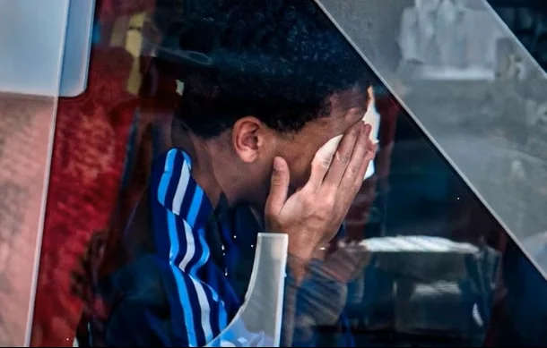 Lionel Messi rompió en llanto durante el traslado de la Selección rumbo al Monumental.