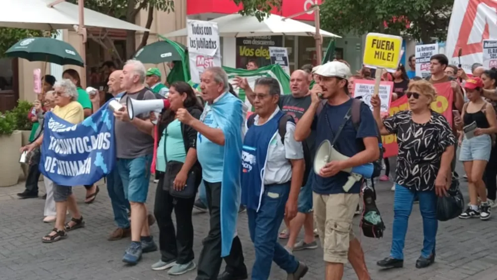 Jubilados Autoconvocados Catamarca. 
