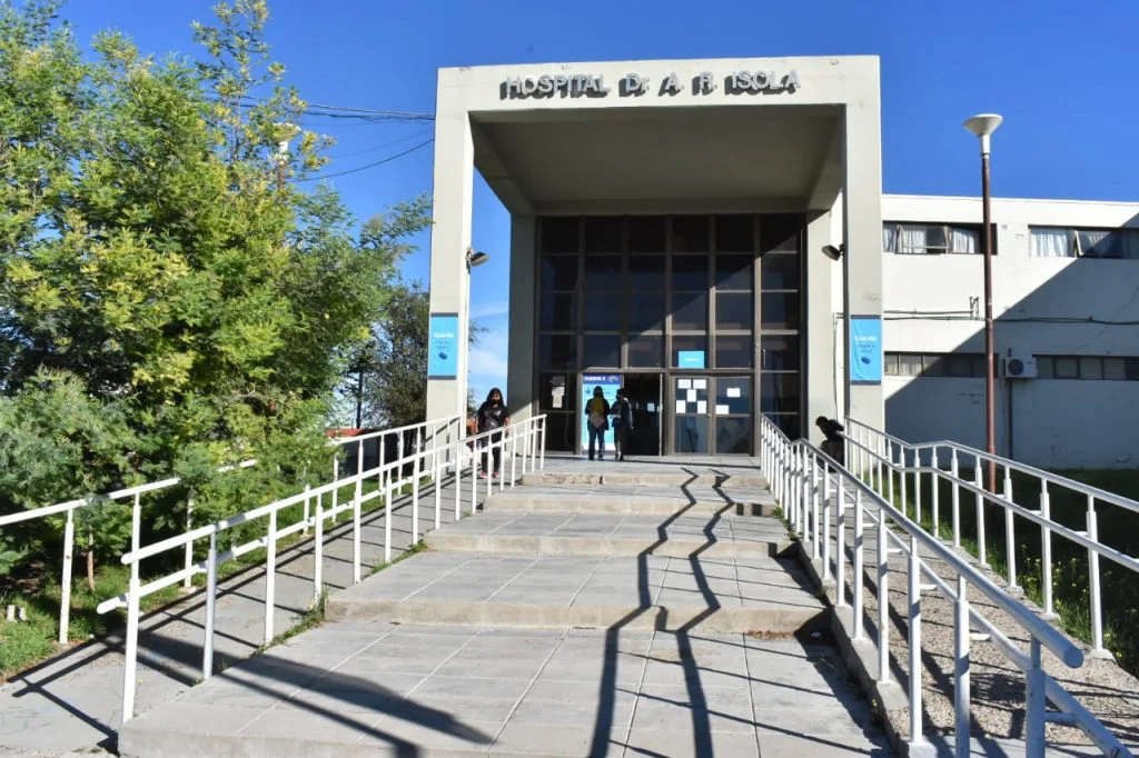 Hospital Zonal de Puerto Madryn "Dr. Andrés Ramón Isola"
