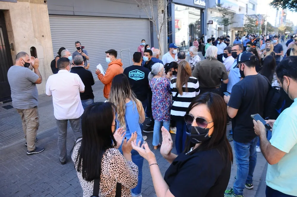 Protestas en RT Inversiones SRL.