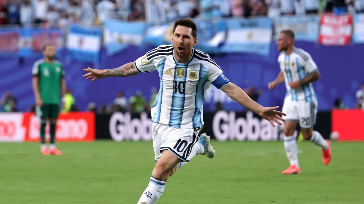 Lionel Andrés Messi Cuccittini.