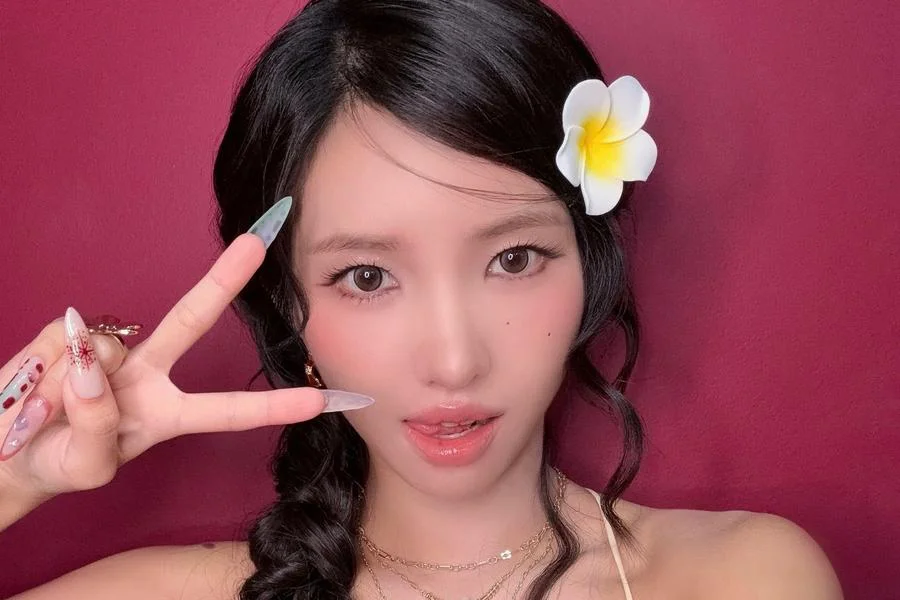 Jeon So-yeon (Soyeon).