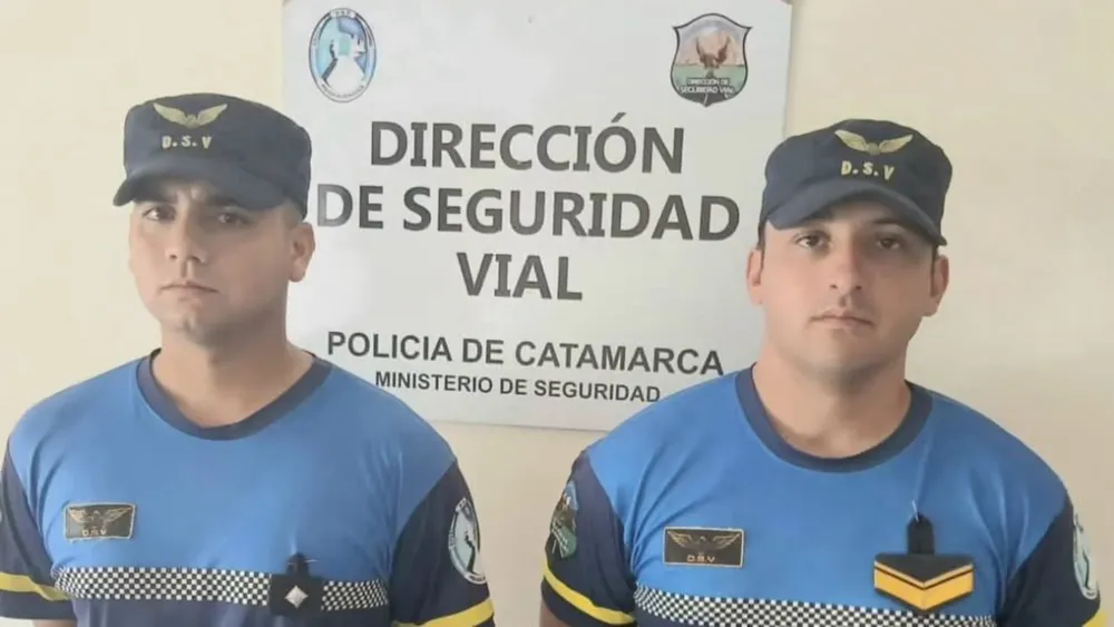 Efectivos policiales hérores de la Policía de Catamarca. 