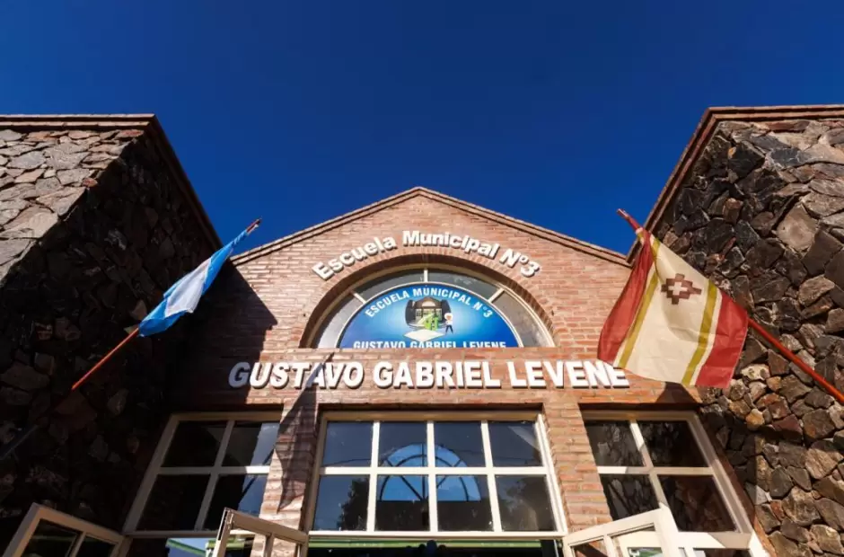 Escuela Municipal N° 3 "Gustavo Gabriel Levene". 