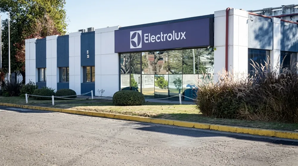 Electrolux - Importadora y distribuidora.