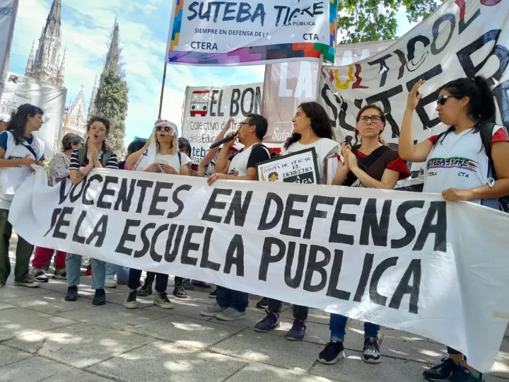 Docentes en defensa de la Escuela Pública. 