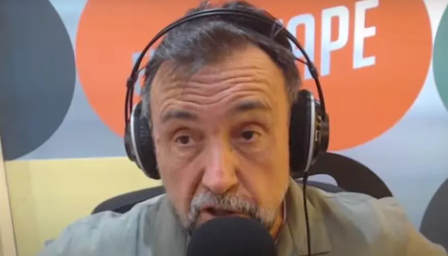 Roberto Daniel Navarro.