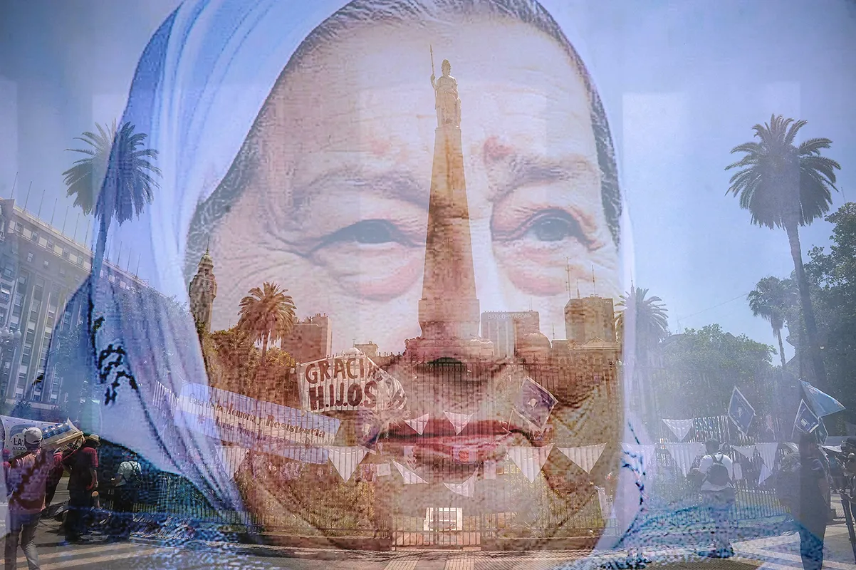 ♰ Hebe María Pastor de Bonafini.