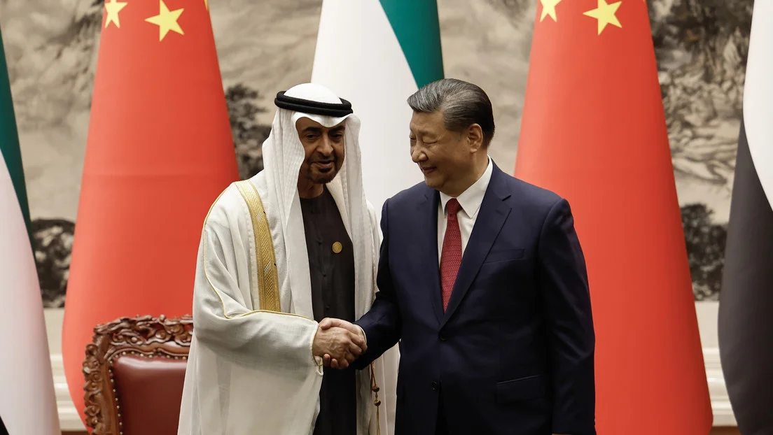 Mohamed bin Zayed Al Nahyan y Xi Jinping.