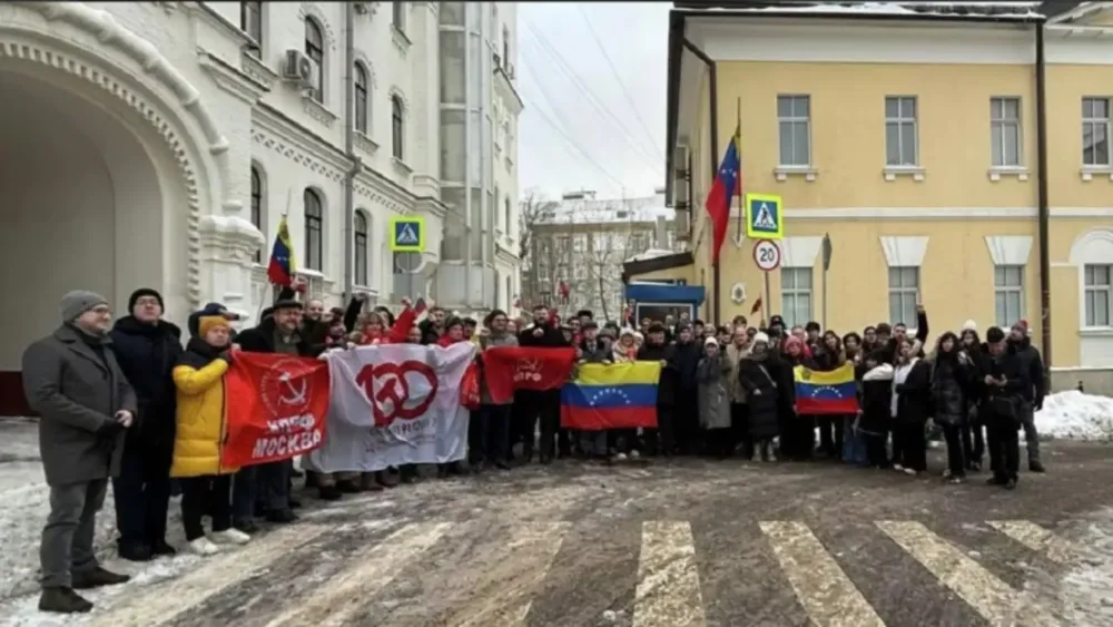 Rusos exígen la liberación de los secuestrados Maduro Moros y su esposa.