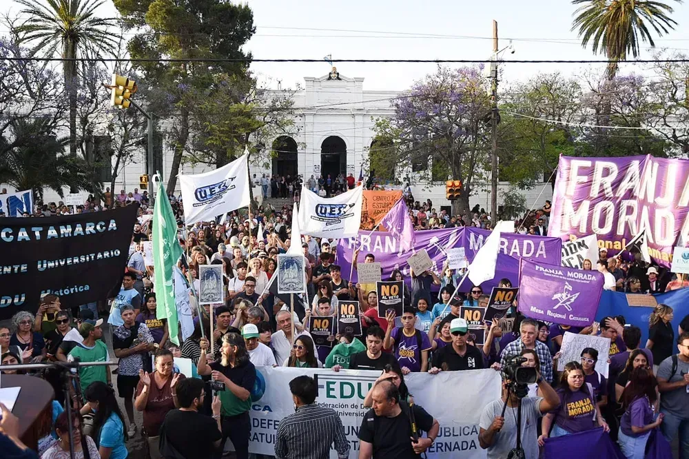 Marcha Federal Universitaria en Catamarca.