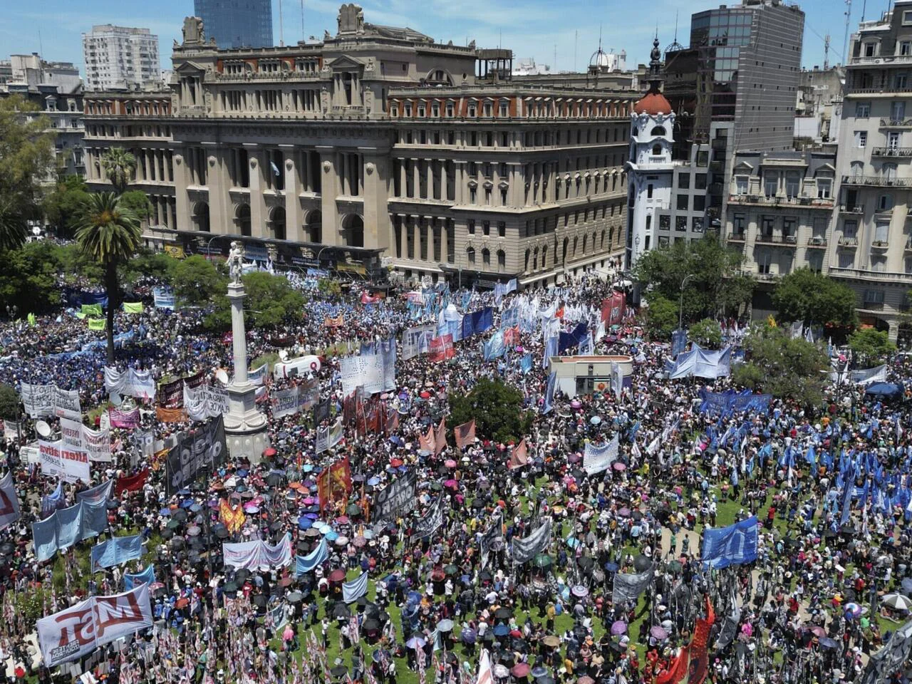 Marchas, movilizaciones y protestas contra el régimen libertario de Milei.