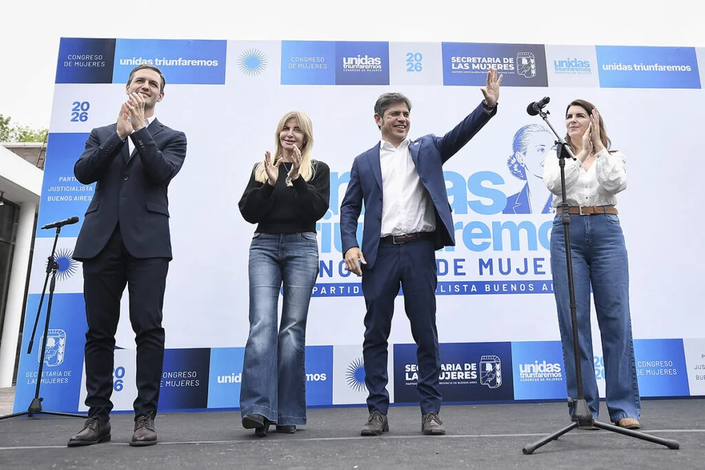Axel Kicillof en el congreso de mujeres del PJ.