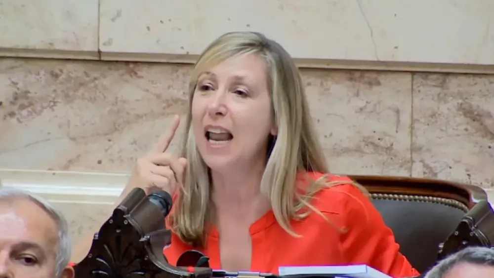 Myriam Teresa Bregman. 