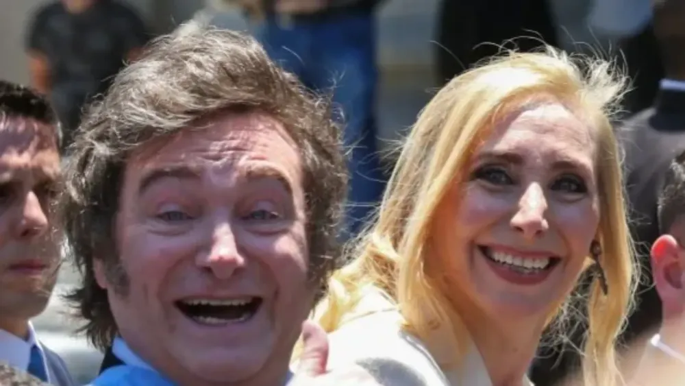  Javier Gerardo Milei y Karina Elizabeth Milei. 