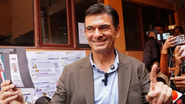 Rodrigo Paz Pereira.